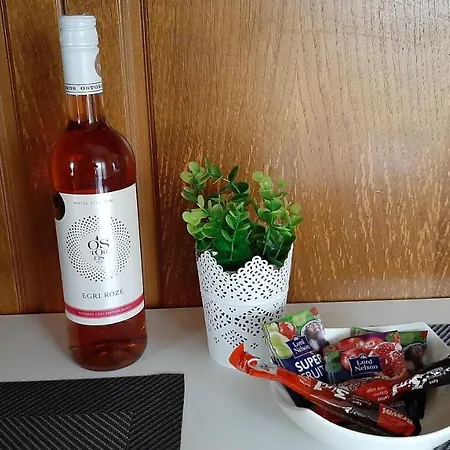 Onix-vital Apartman Orfu Peçuy